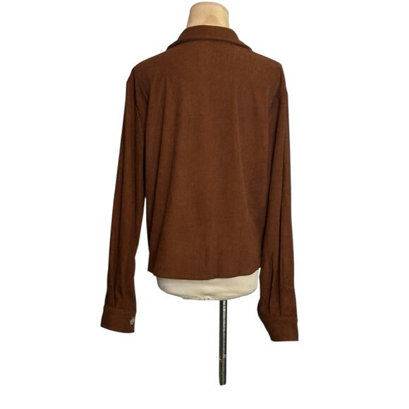Zeagoo brown corduroy long sleeves button shacket size Medium - Picture 10 of 11